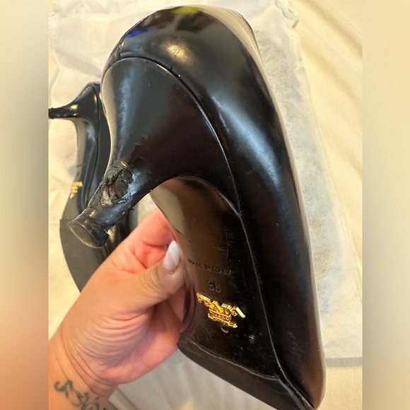 PRADA Safiano leather pointy toe black kitten heel sz 36 - Picture 7 of 10